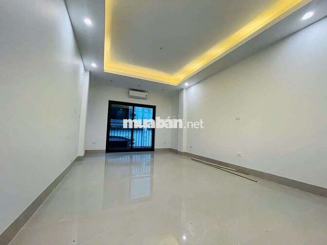 SIÊU PHẨM 7 TẦNG - THANG MÁY - Ô TÔ ĐỖ CỬA - FULL NỘI THẤT - DT38M2.