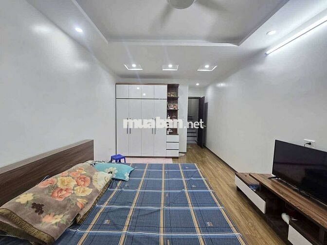 BÁN NHÀ 6 TẦNG - THANG MÁY XỊN SÒ - 41M2 - FULL NỘI THẤT - TÂN MAI -HM