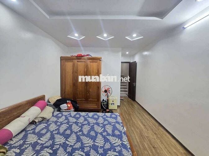 BÁN NHÀ 6 TẦNG - THANG MÁY XỊN SÒ - 41M2 - FULL NỘI THẤT - TÂN MAI -HM