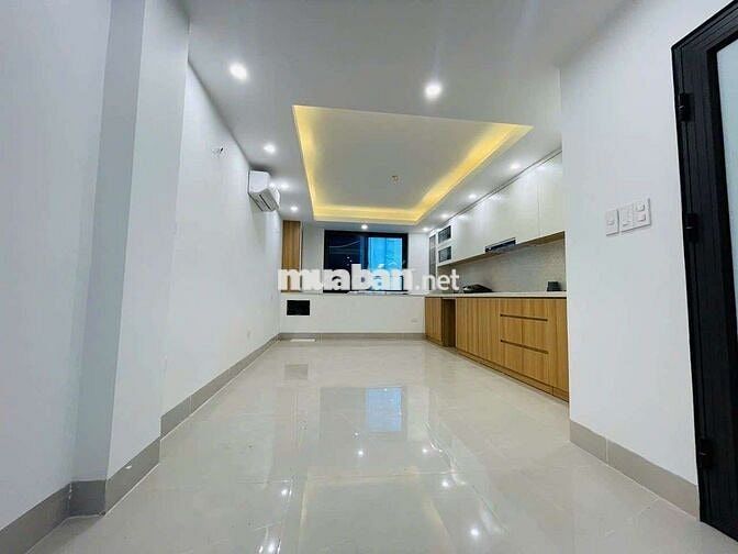 SIÊU PHẨM 7 TẦNG - THANG MÁY - Ô TÔ ĐỖ CỬA - FULL NỘI THẤT - DT38M2.