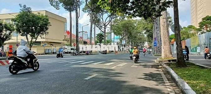 TRẦN HƯNG ĐẠO-Q1-2 TẦNG MỚI-2 MẶT THOÁNG-18M2. CHỈ 3TỶ55