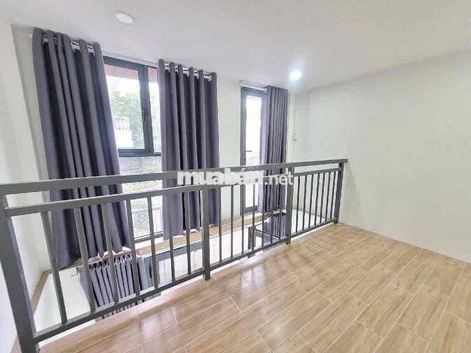 HÀNG HIẾM CÓ NHÀ Ở NGAY CÁCH MẶT TIỀN VÀI CĂN