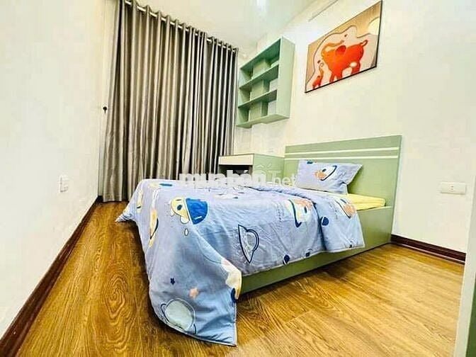 Bán nhà Bùi Xương Trạch 28m2,trước nhà 2.5m thoáng sáng, cách ô tô 20m