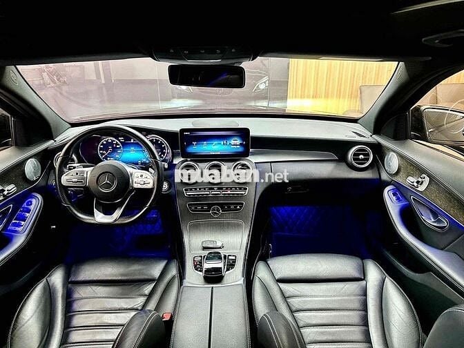 Mercedes Benz C Class 2019 C 300 AMG - 58000 km