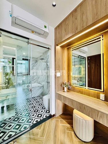 Bán nhà vị trí đẹp sổ riêng ở Cao Thắng P17 Q.Phú Nhuận Giá 4tỷ540