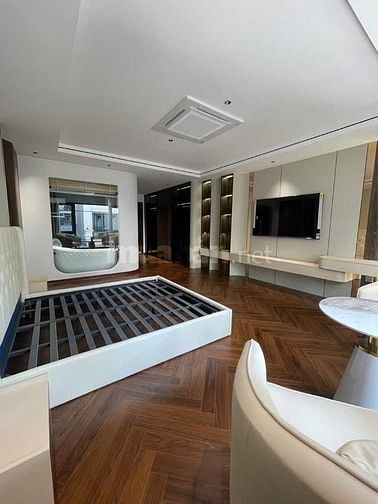 BÁN NHÀ CẠNH KHU QUẬN UỶ ĐỐNG ĐA - 6 TẦNG THANG MÁY - GIÁ 13 TỶ