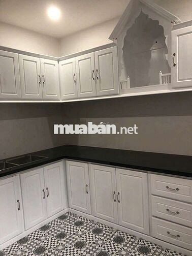 ❣️❣️❣️hot hot hot💞💞💞cho thuê nhà mặt tiền full nội thất giá rẻ ❣️❣️