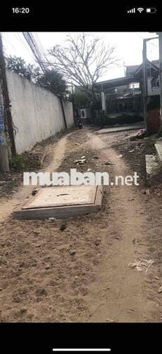 mình chính chủ cần bán lô đất trung tâm thị trấn Đức Hòa