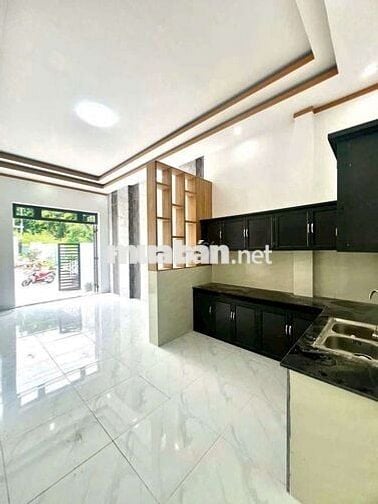 Chính chủ bán căn nhà mới , gần trường học cấp 2. Shr