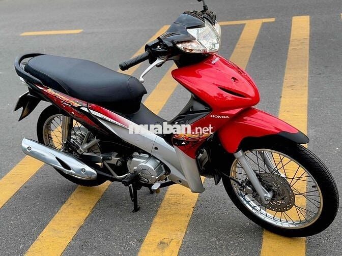 WAVE S 110 mẫu 2010 đỏ bạc máy êm bstp còn mới ken