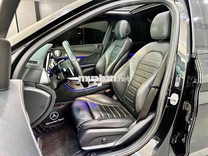 Mercedes Benz C Class 2019 C 300 AMG - 58000 km