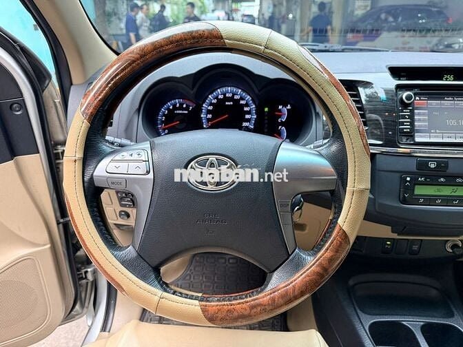 Fortuner Máy Xăng (AT) 2014 - 145.640 km- Còn Giảm
