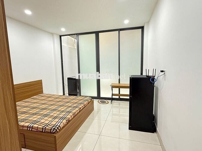 CĂN H - TÁCH BẾP THOÁNG MÁT NGAY DƯƠNG QUẢNG HÀM - TRẦN BÁ GIAO