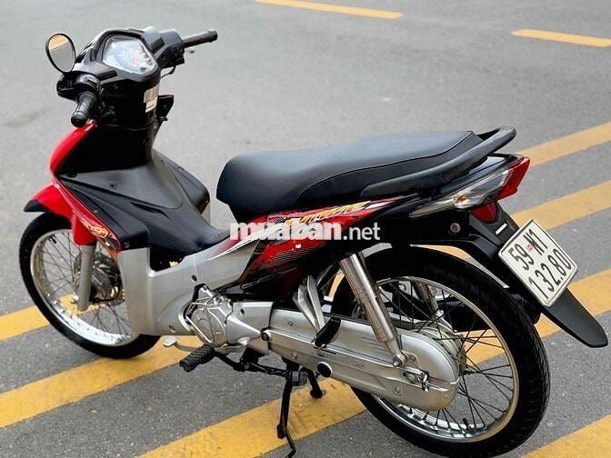 WAVE S 110 mẫu 2010 đỏ bạc máy êm bstp còn mới ken