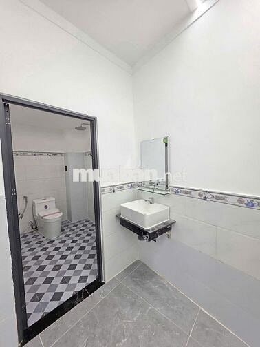 NHÀ THUÊ 7TR/ THÁNG CHỦ CẦN BÁN NHÀ VÒNG XOAY AN PHÚ GIÁ 1 TỶ 250