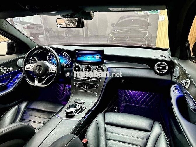 Mercedes Benz C Class 2019 C 300 AMG - 58000 km