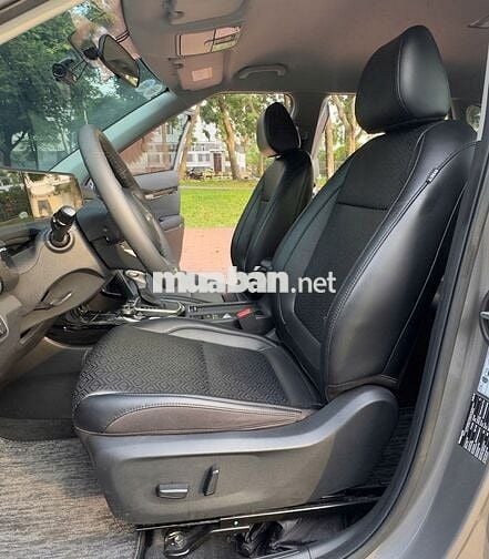 Kia Seltos 2025 Luxury 1.5 AT 10,000 Km siêu lướt.