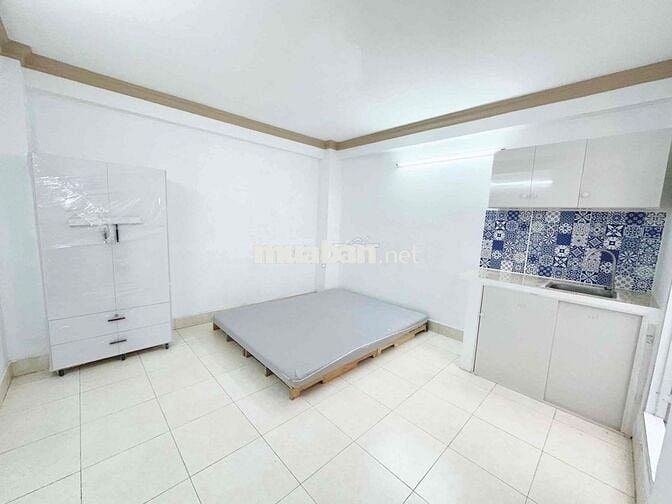 CHDV 2 mặt bằng + 13 phòng 9 wc luôn full >90%/năm