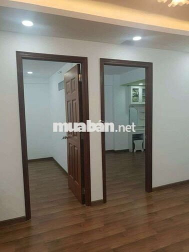 Căn hộ .Trường sa .  52m2 . 2pn. Sổ hồng riêng . Có thang máy .