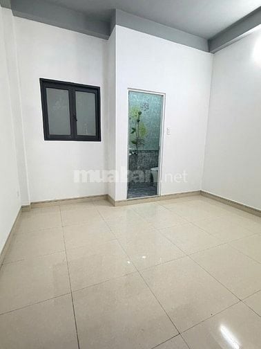 Chính chủ cho thuê nhà MT Lạc Long Quân Q.11 - 50m2 -  42 triệu/tháng