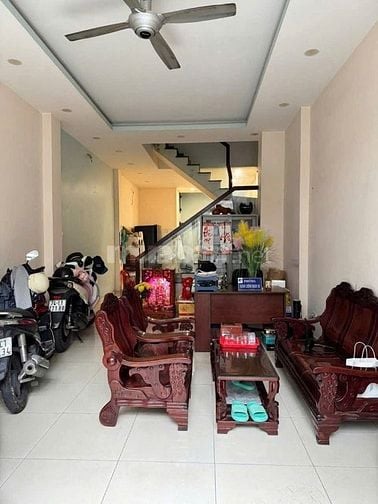 Cho thuê nhà hẻm 6m Đường 8, Phường 11, Gò Vấp