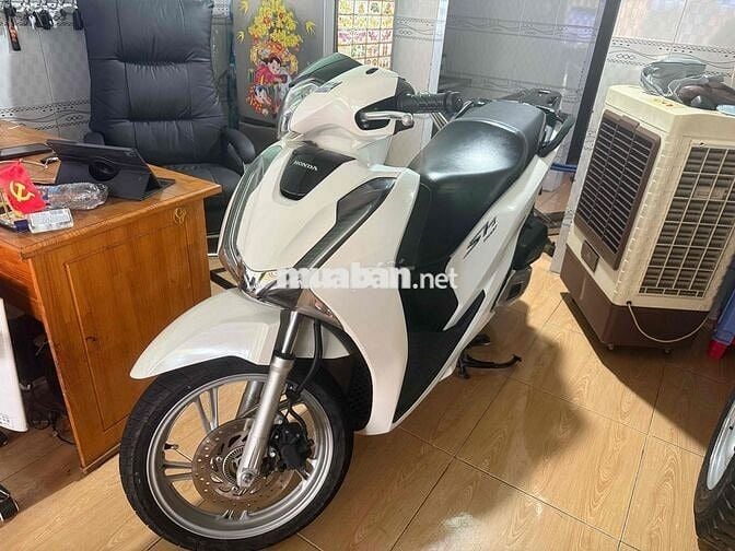 Honda SH 150i ABS Trắng 22084 km