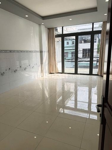 Chính chủ cho thuê nhà MT Lạc Long Quân Q.11 - 50m2 -  42 triệu/tháng