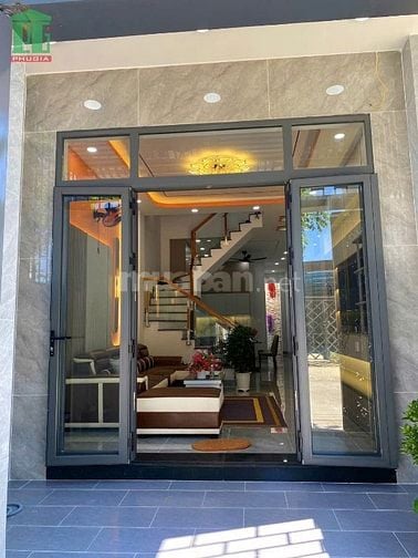 Bán nhà 3 tấm mới xây 100% tại KDC Cát Tường Phú Sinh - Full nội thất