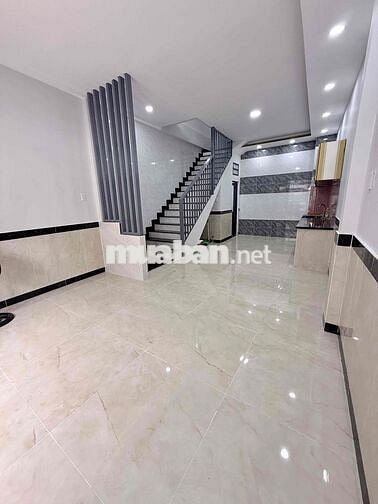 NHÀ ĐẸP MỚI XÂY VÀO Ở - HẺM XE HƠI THÔNG - MÃ LÒ