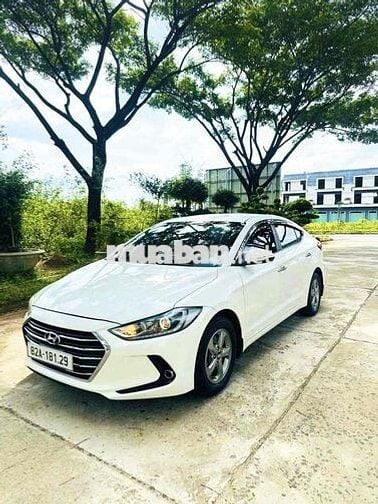 Hyundai Elantra 2018 1.6 MT - 9000 km
