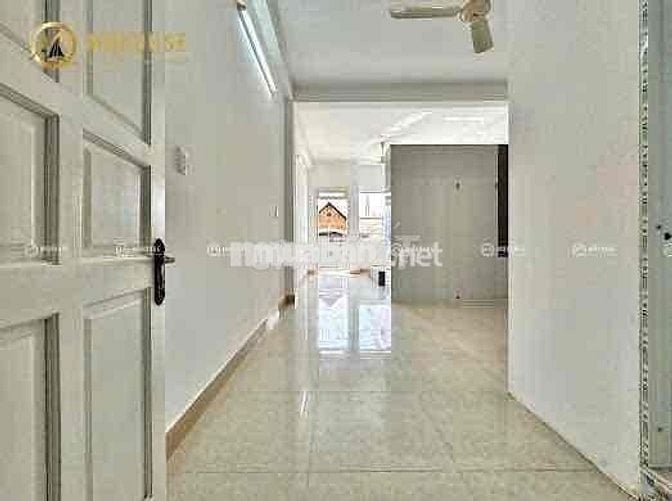 STUDIO 40m2 - BAN CÔNG - FULL NỘI THẤT NGAY LUỸ BÁN BÍCH TÂN PHÚ