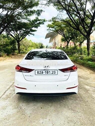 Hyundai Elantra 2018 1.6 MT - 9000 km