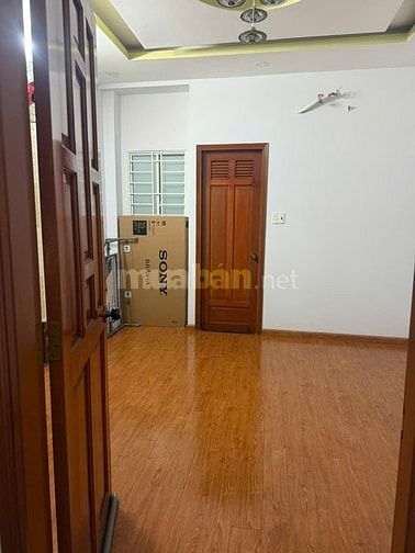 Cho thuê nhà hẻm 6m Đường 8, Phường 11, Gò Vấp