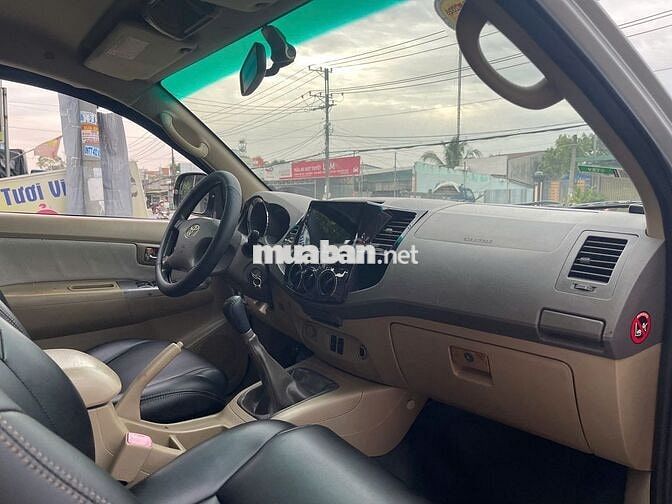 Toyota Fortuner 2009 Dầu Số sàn