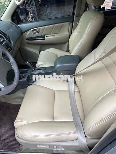 Toyota Fortuner 2012 AT xe mua mơi 1 chủ