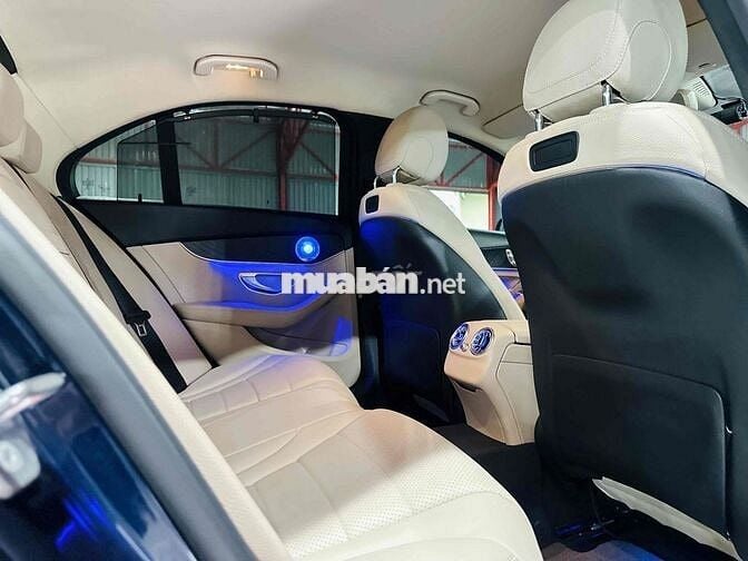 💯MERCEDES-BENZ C200 Xanh Cavansite 2017