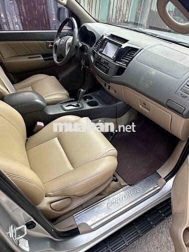 Toyota Fortuner 2012 AT xe mua mơi 1 chủ