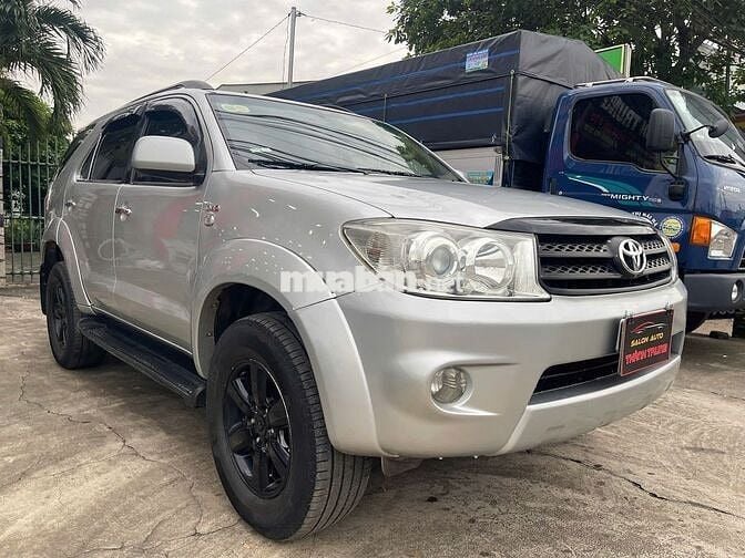 Toyota Fortuner 2009 Dầu Số sàn