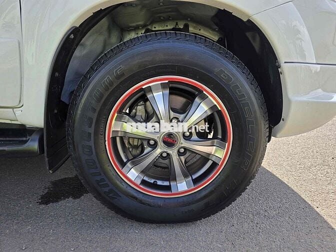 Toyota Fortuner 2011 2.7V - 86123 km