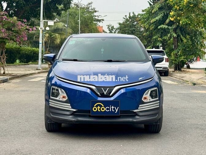 VinFast VF5 Plus 2024 - Màu xanh - 6v3km - Mua pin