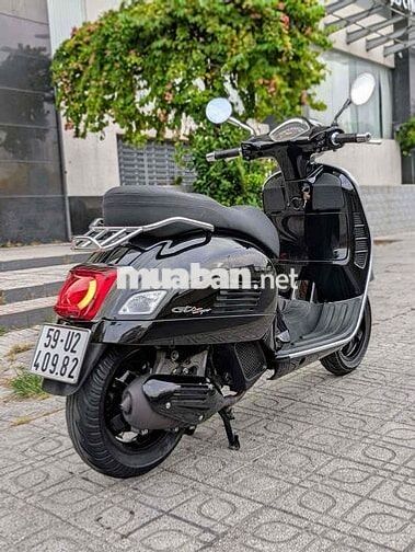 GTS  Super 125 Iget Đen 10/2020