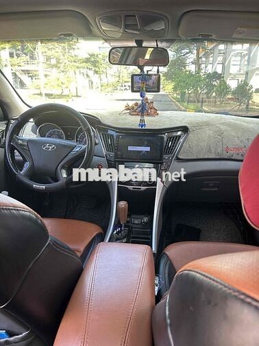 Hyundai Sonata 2011 2.0 AT - 216000 km