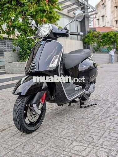 GTS  Super 125 Iget Đen 10/2020