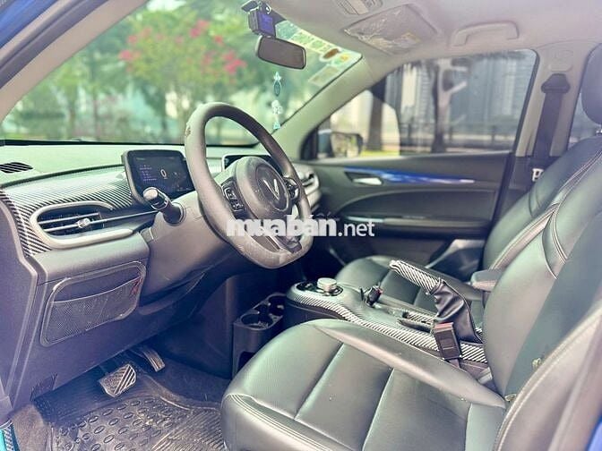 VinFast VF5 Plus 2024 - Màu xanh - 6v3km - Mua pin