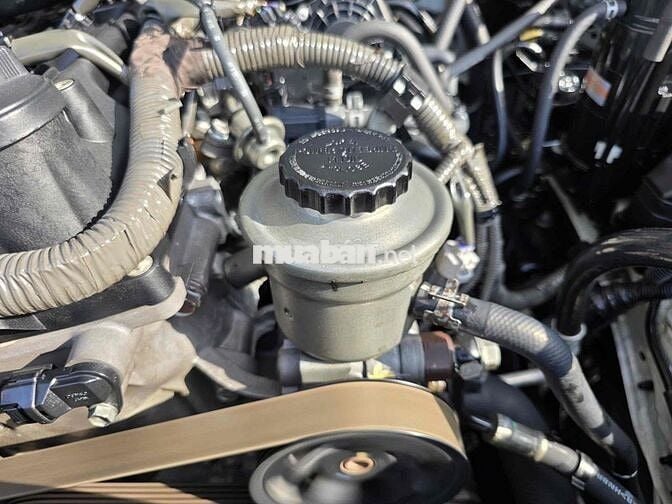 Toyota Fortuner 2011 2.7V - 86123 km