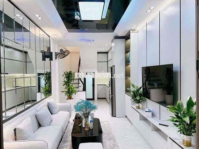 🔥 HOT – TRUNG TÂM BỒ ĐỀ | 5 TẦNG ĐẸP – FULL NỘI THẤT – 3 NGỦ – Ô TÔ ĐỖ