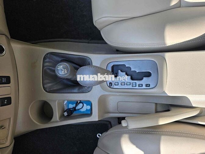 Toyota Fortuner 2011 2.7V - 86123 km