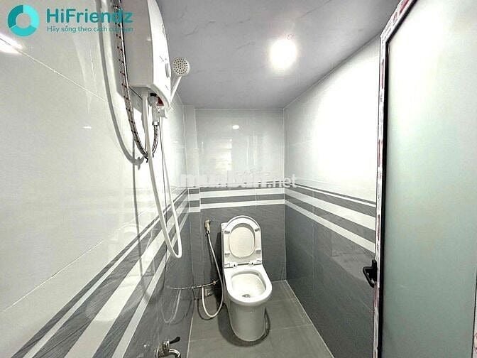 PHÒNG MỚI XÂY NGAY KÝ TÚC XÁ KHU B