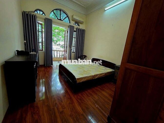 Cho thuê nhà nguyên căn-Ngõ 158 Nguyễn Sơn, Bồ Đề, Long Biên