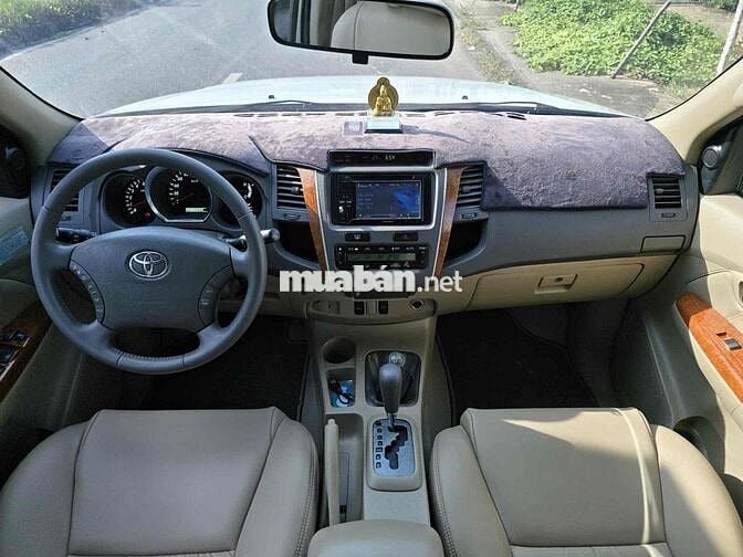 Toyota Fortuner 2011 2.7V - 86123 km